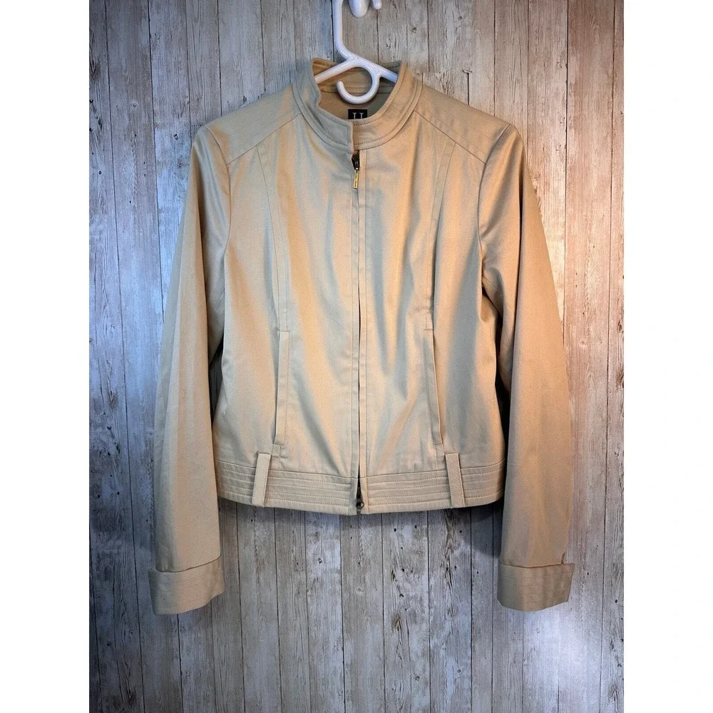 Hilfiger Tan Ivory Moto Jacket Womens 6  Full Zip Beautiful Emblem Lining Sateen